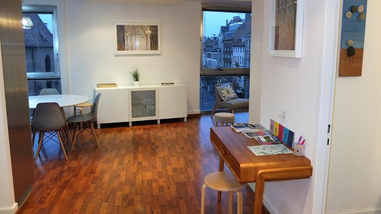 Spacieux Appartement Avec Vue Sur Les Quais Страсбург Экстерьер фото